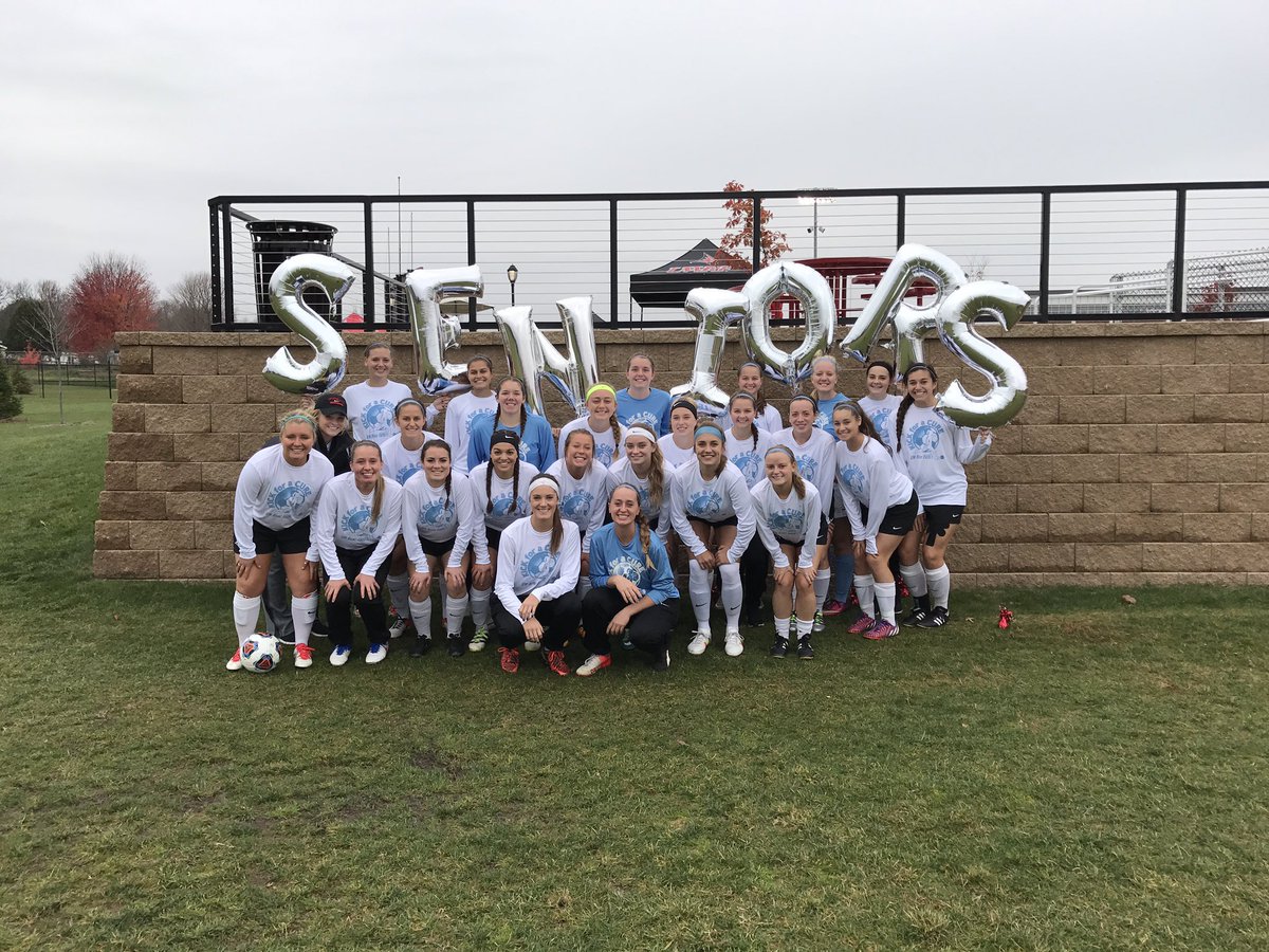 UWRFsoccer's tweet photo. We ❤️our seniors! https://t.co/WScyI25EFB