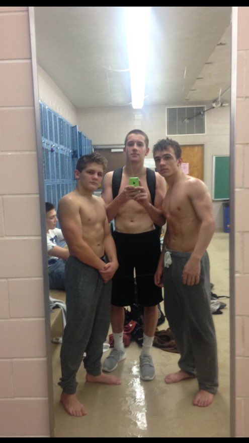 Luke_Kemerer31's tweet photo. Happy 18th man @Teasdale_Gavin https://t.co/ZldEd4NaeQ