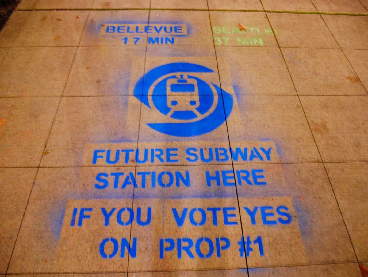 SeattleSubway's tweet image. Light rail, right to the outstanding downtown @CityOfRedmond, just ONE YEAR after @bellevuewa? 

Only if we APPROVE #ST3

@RedmondReporter