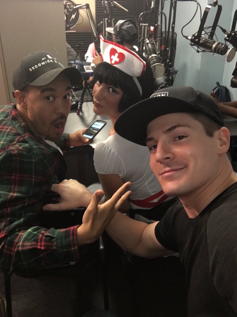 Robertpwatkins's tweet photo. THANKS FOR HAVING US ON THE SHOW @GenURadio @ChrisOmusic https://t.co/UZoLCbl0iy