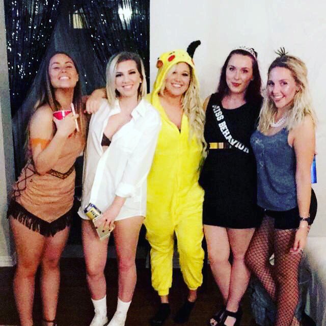 LexieMood's tweet photo. Last night was lit. Happy Halloween 🕸🎃#missbehavior 😈 https://t.co/zPEmvms2u3