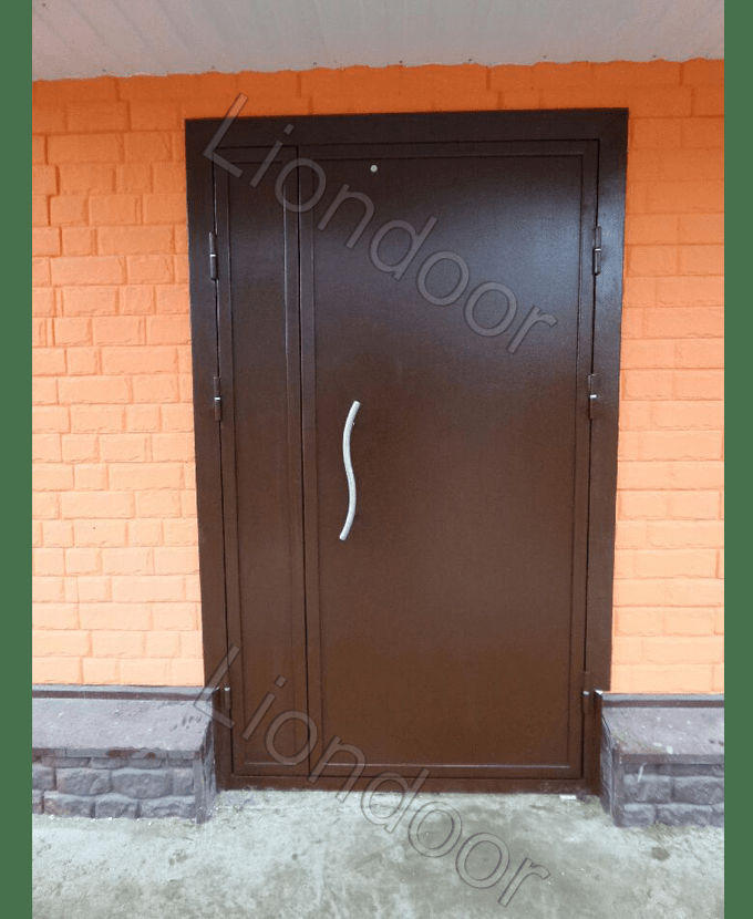 sklad_liondoor tweet picture