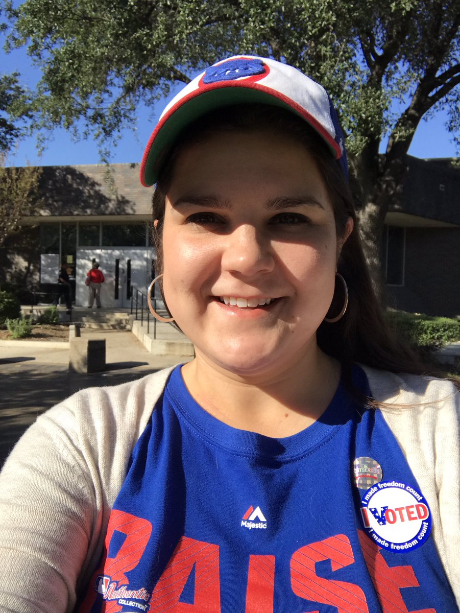 MsManskeChi's tweet photo. First time voting in Texas! #EarlyVoting #ivoted #IMadeFreedomCount #GoCubsGo @Cubs https://t.co/qLDtkkalHb