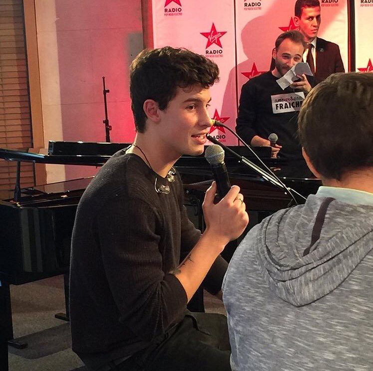 Lady_Midnightt's tweet photo. #EMABiggestFansShawnMendes https://t.co/wK41jumOUi