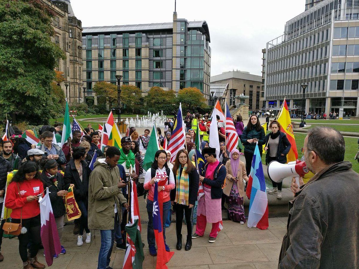 shefunilife's tweet photo. World Week Parade has officially ended #WorldWeek16 #WeAreInternational Thank you to @PaulBlomfieldMP who gave a motivational speech https://t.co/1CJU4MJKCl