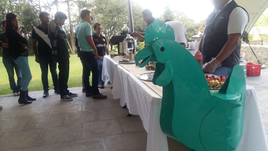 Nuestro descanso de hoy en #StartupWeekend donde los participantes desayunaron gracias a Café Despierto #SWURL