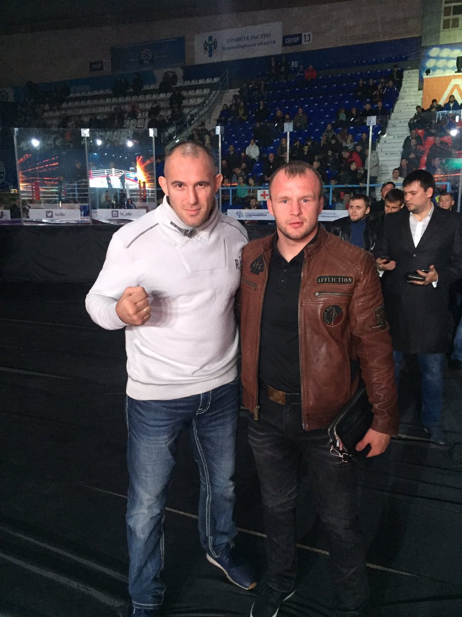 oleynikufc's tweet photo. Together - we are strong
@alexandershlemenko @alexeyoleynik1
#oleynik #shlemenko #shtorm #mma #ufc #bellator #champ #champion https://t.co/hSrZGVxnvW