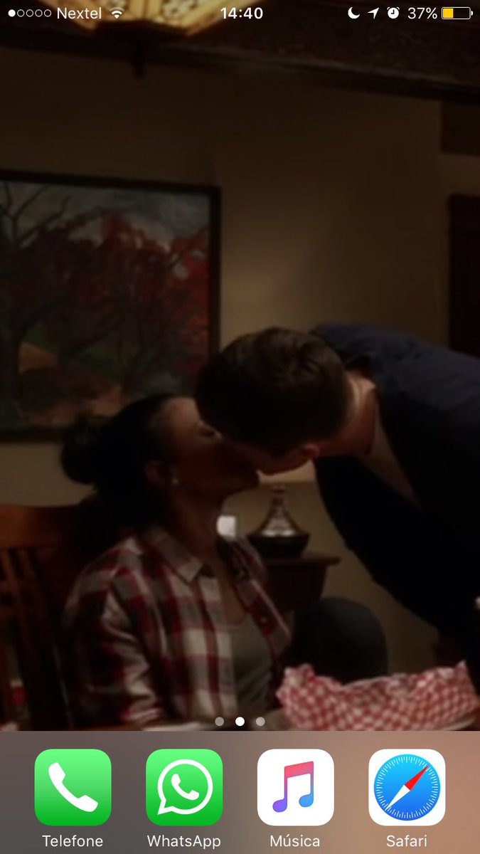 Nany_guilherme's tweet image. ➡️❤️💟♥️ @PLLlockscreensx #PLLFinal #WestAllen