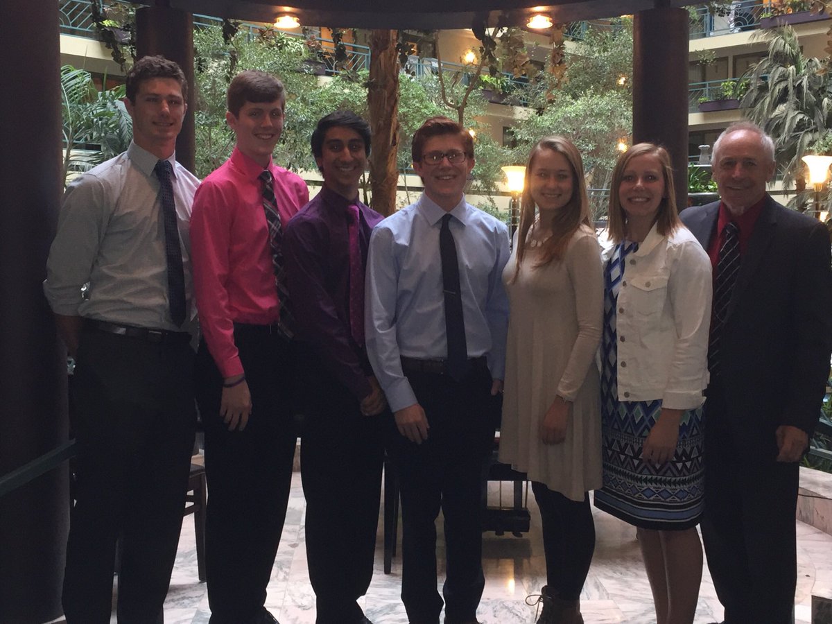 NodakStuco's tweet photo. Great to meet with Region 4! Big thank you to @Mn_MASCMAHS https://t.co/MDnfxgXxtf