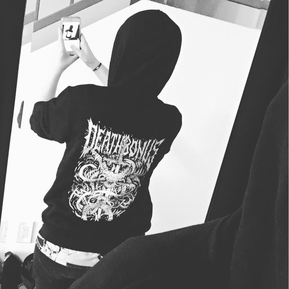 dexbonus's tweet photo. This is the FINAL WEEKEND to get your Deathbonus merch! Grab them before they're dead forever... #ForEvil https://t.co/5hJyYB3UdG https://t.co/BqtykSFWSD