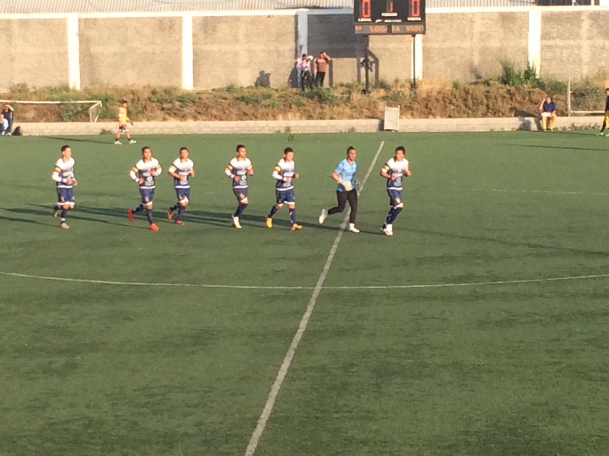 cbanarez's tweet photo. Se viene @Toros_Osorno a la cancha del #GuillermoSaavedra @portalenascenso @enelcamarin @PasionDeTercera #TomasGreig https://t.co/Vo2o8ZoLZx