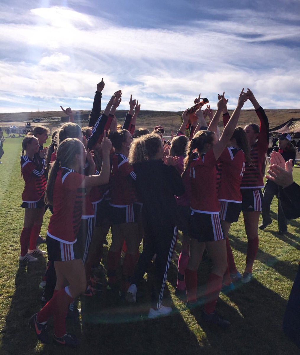 Bozeman_High's tweet photo. Shoutout to our Hawks for winning the State Championship💯⚽️ https://t.co/j4C73oOT5i