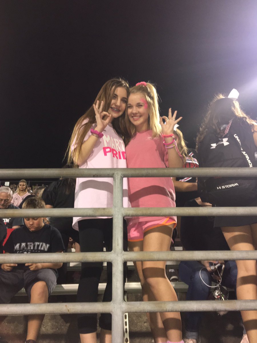 taychris8's tweet photo. #pinkout2016 we actually won!!!!! https://t.co/9ThmKhcpIZ