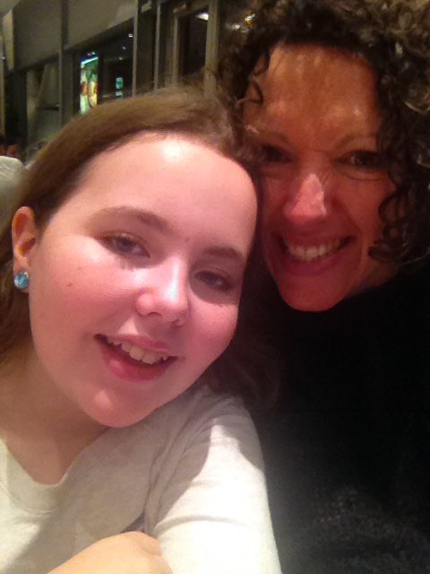 Paularabbitt's tweet photo. Ready for trip to @HOME_mcr for @WeAreKneehigh #adolphustips Excited ladies!! https://t.co/uNGxpjGh6W