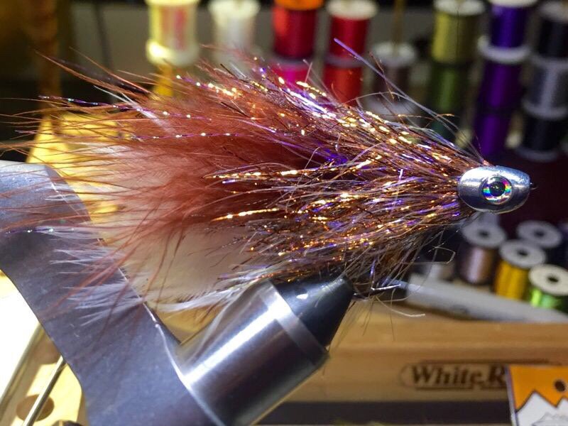 flyflasher's tweet photo. Rootbeer Sparkle Minnow  by Eric Stollar via @flyflasher #flytying https://t.co/lQLjNTVI5n https://t.co/a6ZMwgxIEU