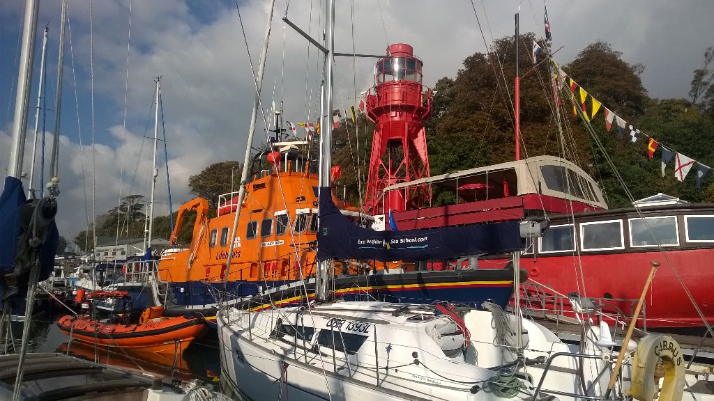 HarwichRNLI's tweet photo. A fantastic welcome today at Suffolk Yacht Harbour, with Haven Ports Yacht Club and @rnliwoodbridge . Thank you! https://t.co/jIEtKvpfjO