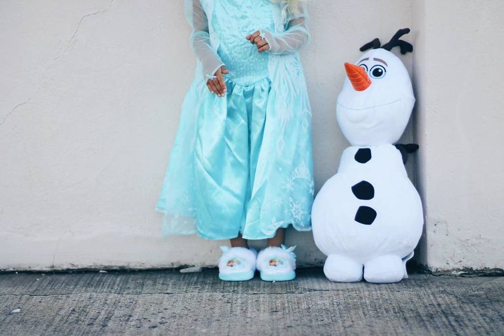 LWLH's tweet photo. This is Olaf and he likes warm hugs. ❤
#amayaadventures #childhoodunplugged #documentyour… https://t.co/xISwK8K4zt https://t.co/mZ4YxEqHhR