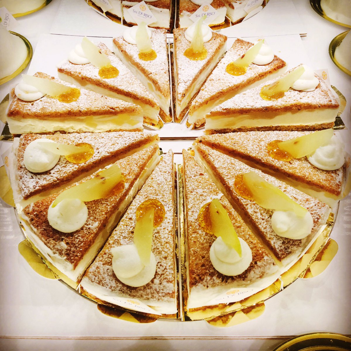 Non solo pizza a #ChePizza, ma anche i meravigliosi dolci di #Salderiso