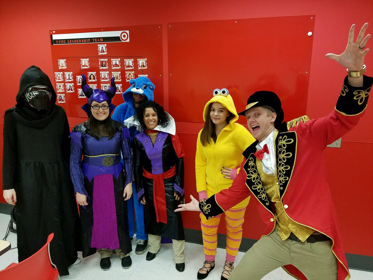 T1752 is ready for the Spooktacular Event! <a href="/RochelleAdams19/">Rochelle Adams</a> <a href="/DaveReniker/">Dave Reniker</a> @BrightEyedJohn