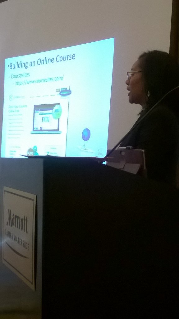 vrutledg's tweet photo. Dr. Ellis provides hints about how to practice and learn about how different LMSes may work . #sreb2016 https://t.co/SSVKxUF3ch