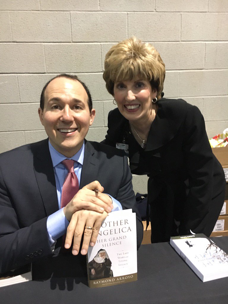 MullinAnneMarie's tweet photo. At the Catholic Women's Conference of the Diocese of Syracuse, NY https://t.co/rcBRwjzH9D