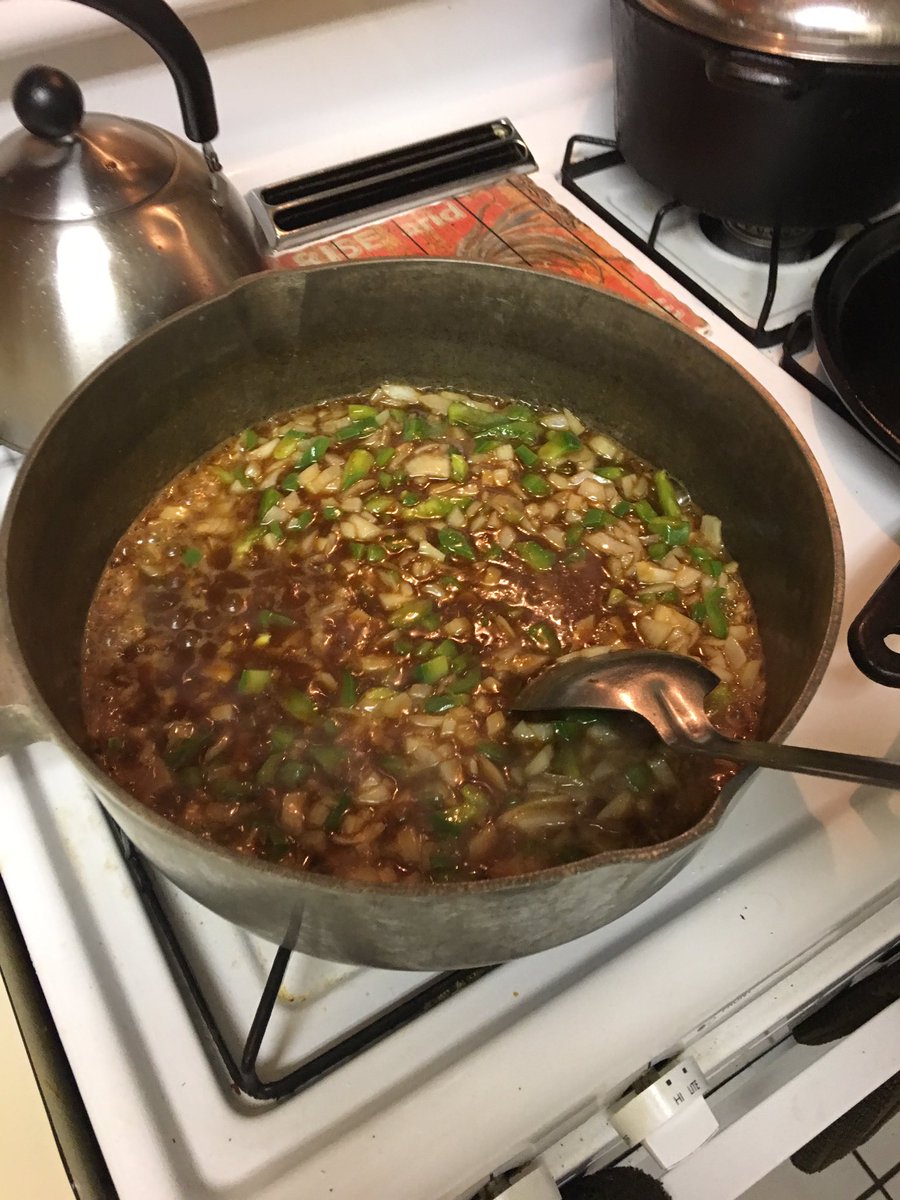 ChristopherGary's tweet image. Start of a meatball stew for supper #FirstYouMakeARoux #CajunCooking #Louisiana