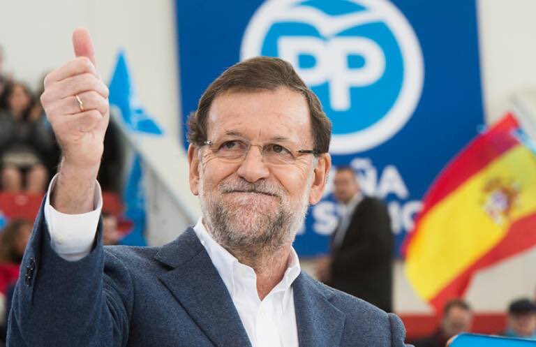 ppmeliana's tweet photo. Ya tenemos Presidente del Gobierno de España.
Enhorabuena #RajoyPresidente https://t.co/vpP2iLWJFI