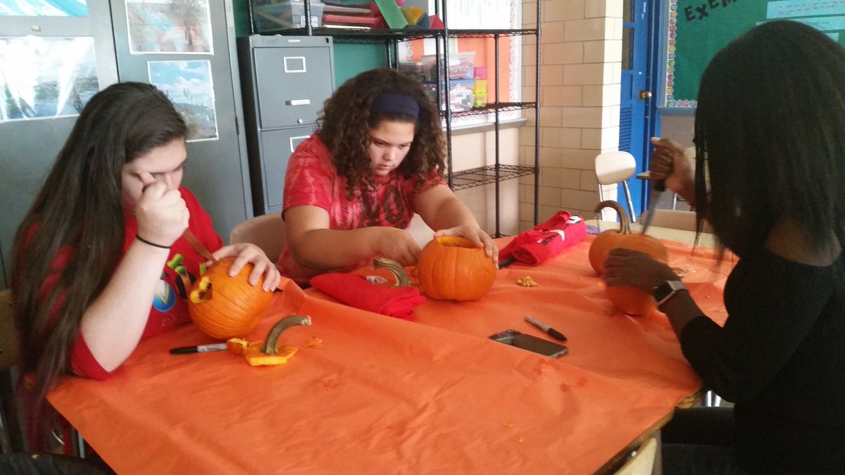 Liberty Grayek tweet media