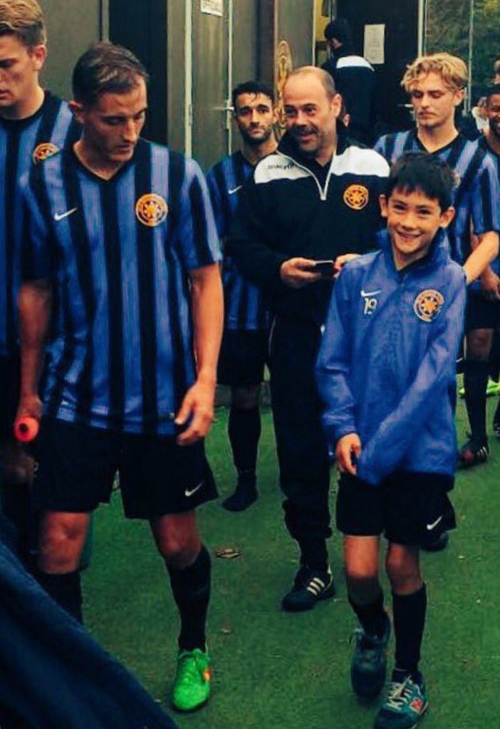This sums our club up. One of our young players enjoying his day with the first team. His smile says it all. 🔵⚫️⚽️