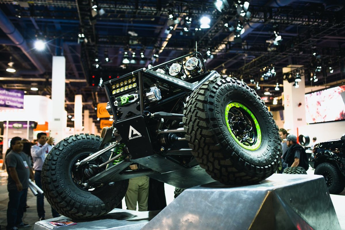 NittoTire's tweet image. The amount work and detail Shannon Campbell crafted in his @Ultra4Racing buggy, it's almost a shame to put this thing in the dirt! #SEMA2015