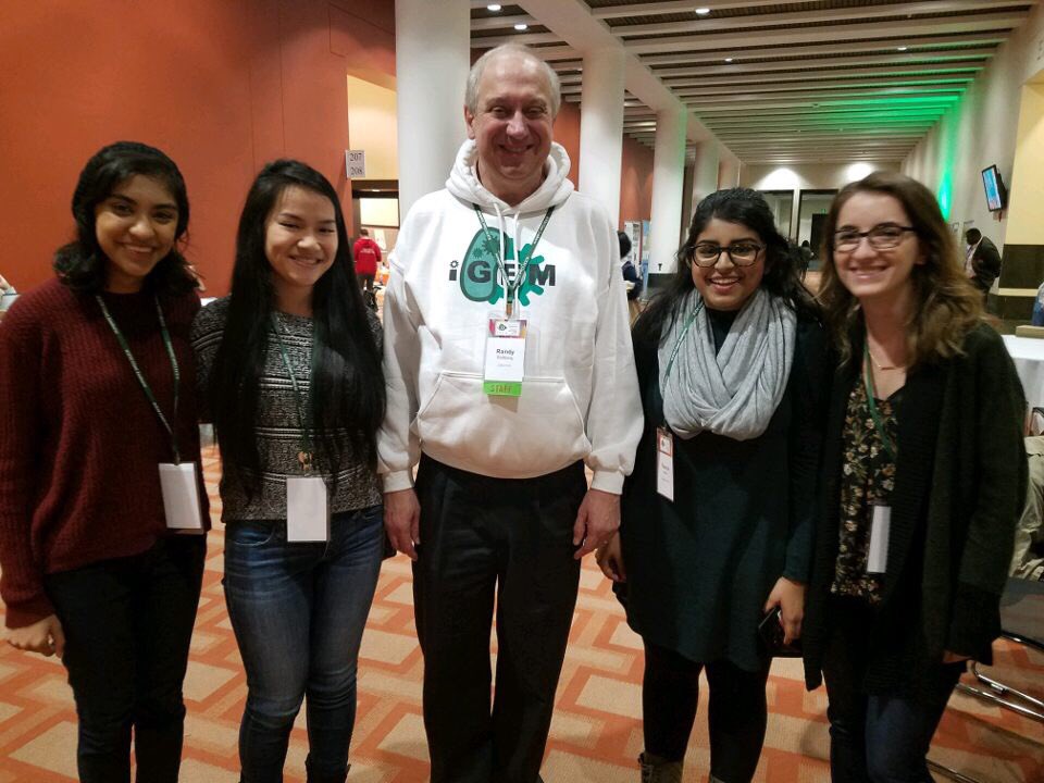 iGEMSBU's tweet photo. Just casually running into @Igemrandy 😲😲😲#iGEM2016 #GiantJamboree https://t.co/bQIiyaQo3J
