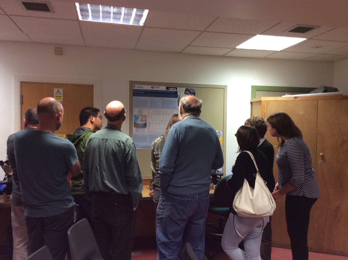 Suz_McG's tweet photo. @stevenson_m_a presenting his disko island work at #BDM16 https://t.co/ifPFgpt6zF