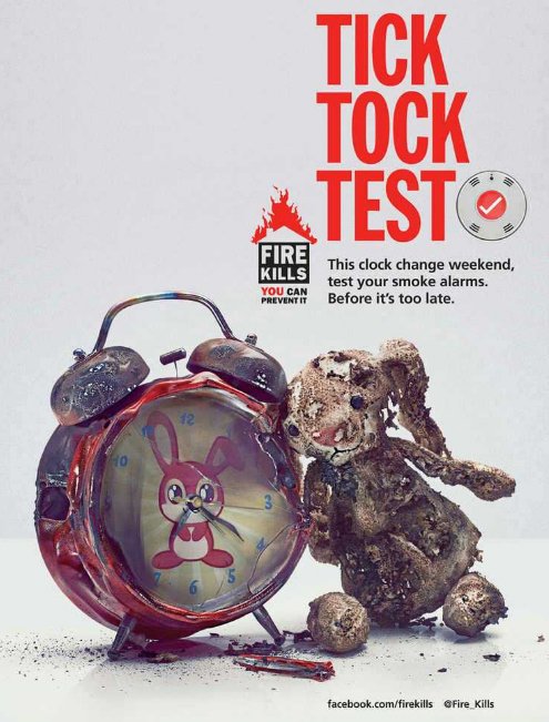 LincsFireRescue's tweet image. Clocks go back tonight! But will you be checking your smoke alarm as well as your clocks? #ticktocktest #firekills