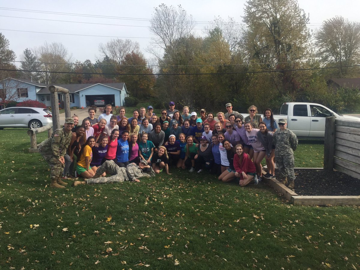 Thanks @TrumanROTC for the awesome afternoon of team bonding! Such a fun sisterhood! 💪🏼💪🏼