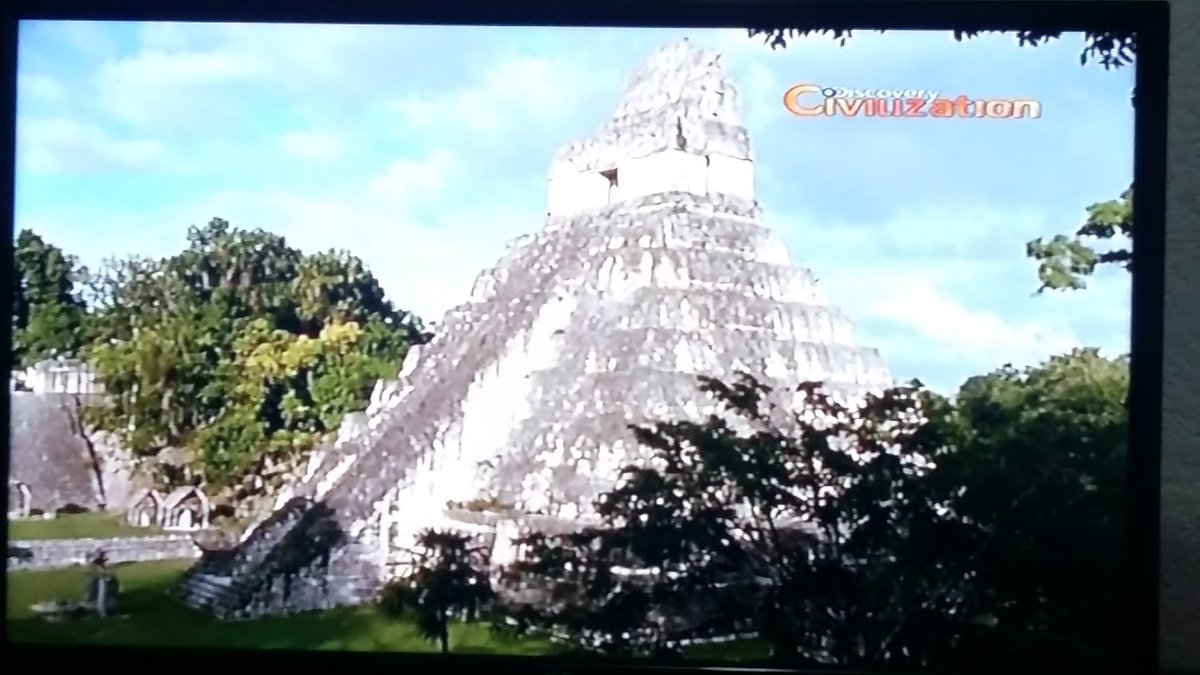 QuiqueChapin's tweet photo. Algo bueno de nuestra #Guatemala en #DiscoveryCivilization las más bellas pirámides! @AbogadaChapina @Multitaskgt @erickgamalielg @soy_502 https://t.co/EfTmLFbnuv