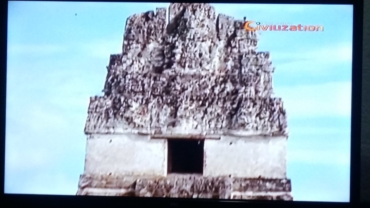 QuiqueChapin's tweet photo. Algo bueno de nuestra #Guatemala en #DiscoveryCivilization las más bellas pirámides! @AbogadaChapina @Multitaskgt @erickgamalielg @soy_502 https://t.co/EfTmLFbnuv