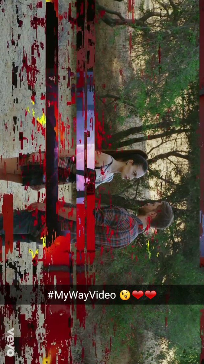 zahra_R96's tweet photo. #MyWayVideo @CalvinHarris I had to take screenshots it was too good โคโค๐ https://t.co/QY3ZapBHyU