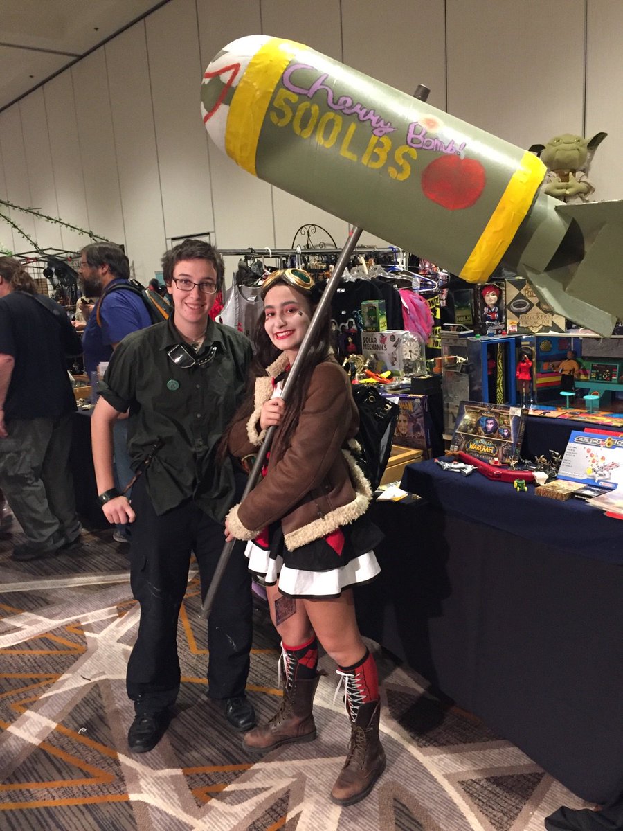 runnswithwolves's tweet photo. #harleyquinncosplay #colubrae #professorQisthebest #becausemuggle @avistrumacademy https://t.co/bwFZQpfaCN