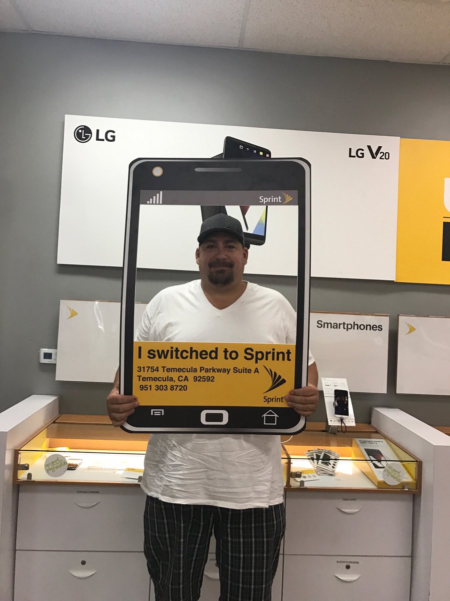 Another happy customer getting his #LGV20 at #ExpertsChoiceSaysThanks <a href="/DannyIsho/">Danny Isho</a> <a href="/SDMikeE1331/">mike eccher</a>