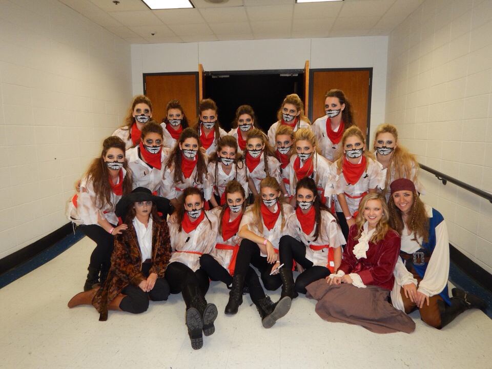TriDeltaLSU's tweet image. Still can't get over how amazing our step team looked last night!! Great job girls!! #PiratesoftheCaribbean