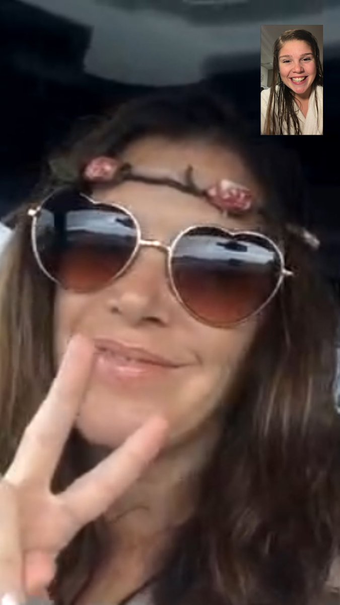 when diann dresses up as a hipster >>