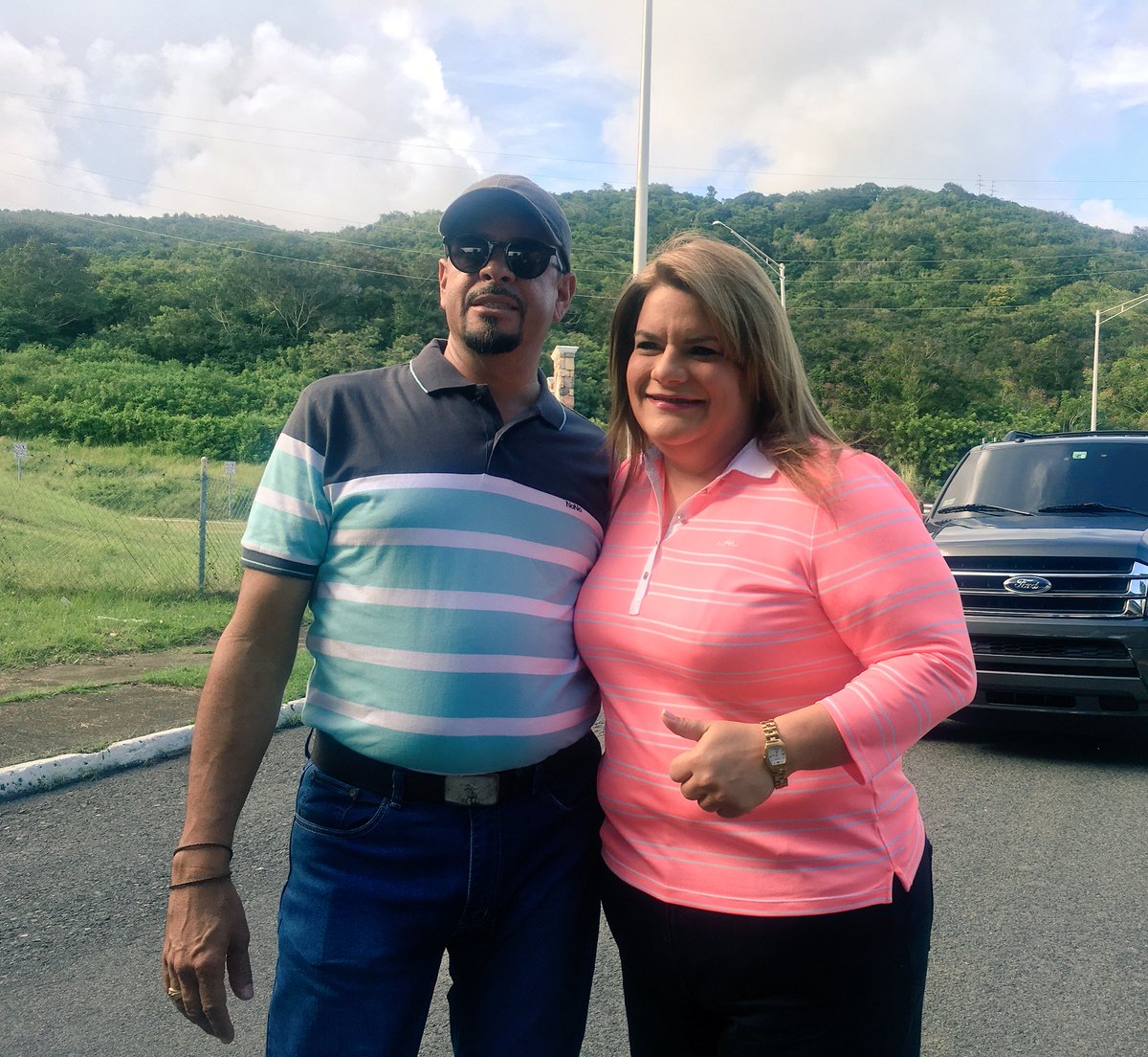 KarimdvG's tweet photo. Nuestra próx Comisionada @Jenniffer2012 junto al #Alcalde #CeibaPNP #AngeloCruz antes de comenzar #GranRally #Cierre #DistritoCarolinaPNP https://t.co/selM2Sqq0t
