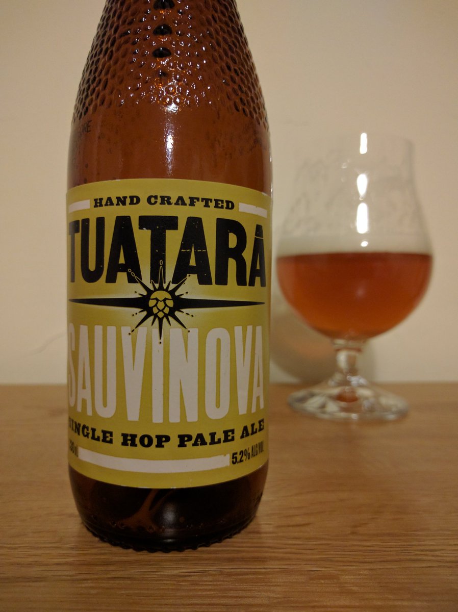 forkandcarrot's tweet photo. Plenty of white wine character in this @TuataraBrew Single Hop Pale Ale from @BeerCentralLtd. Grassy, gooseberry & white grape. #RawHopTalk https://t.co/AtYPkr1H1S