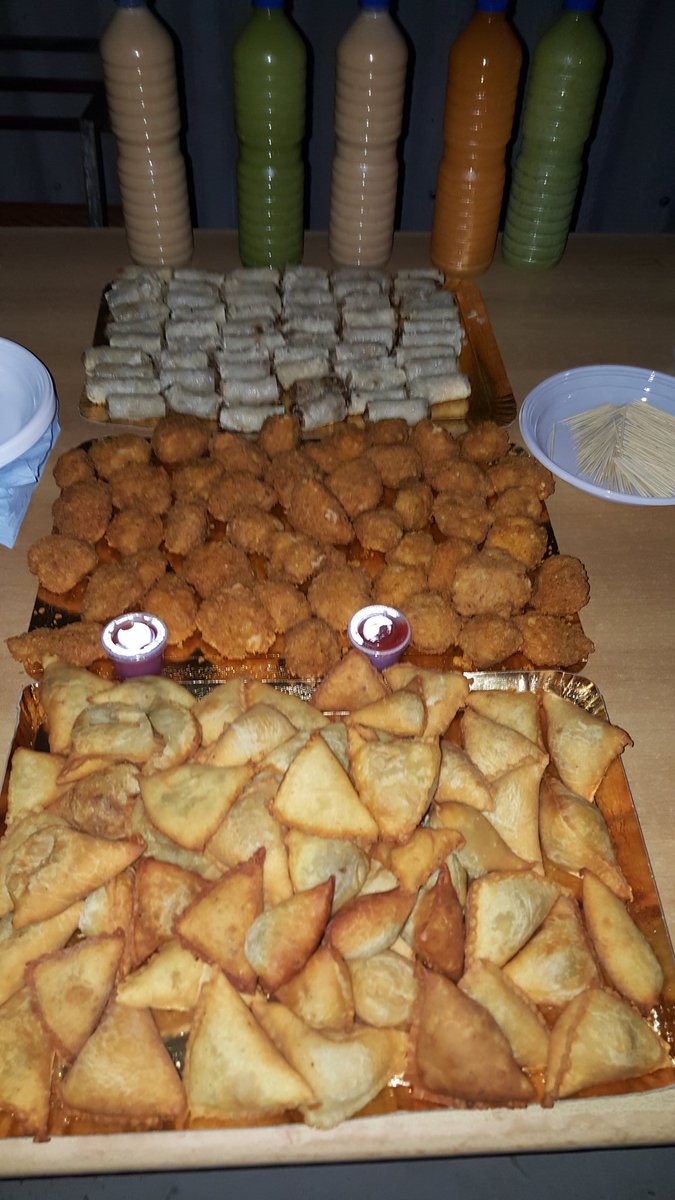 mamouchkadiop's tweet photo. Fin du #NgonalDigital...
C'est l'heure du cocktail...
#Ndadjetweetup
#Kebetu
#ContenuMobile
#Senegal https://t.co/8kNlEWvJy4