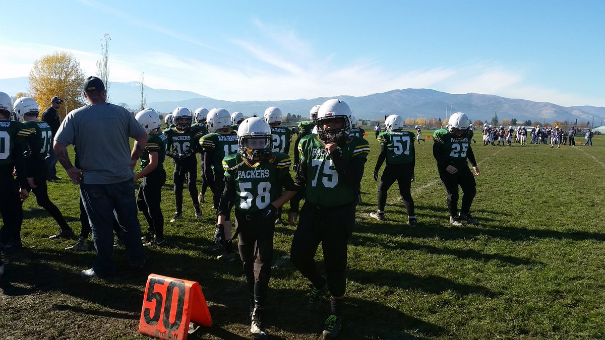 FT_Intermediate's tweet photo. Frenchtown Football! https://t.co/QX4KqIjxR4