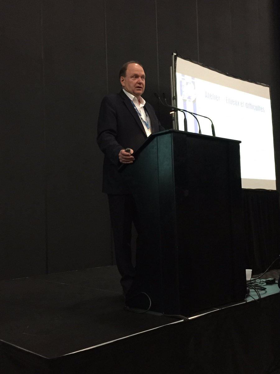 HockeyQuebec's tweet photo. C'est déjà la fin du #Colloque2016! M. Paul Ménard remercie les membres des AHM pour leur participation. https://t.co/hxfjMUYhsf