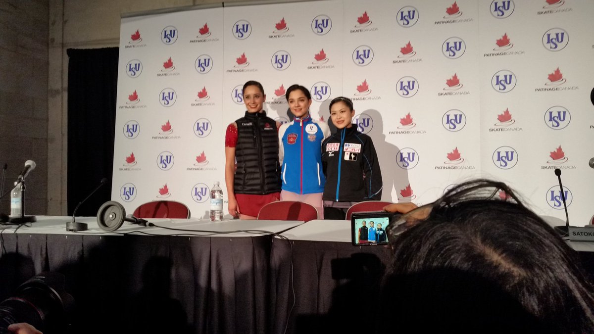 japanskates's tweet photo. Ladies presser live! https://t.co/qN1Hbl42wH