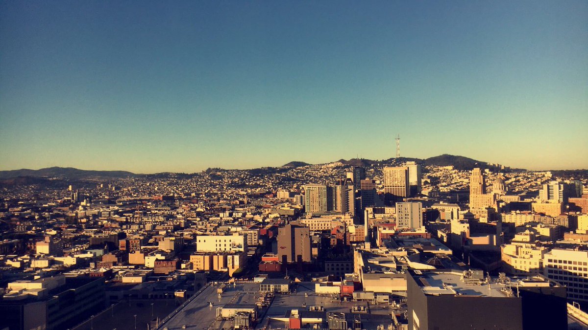 alefie34's tweet photo. I love it here more than anything 💛💚 https://t.co/yAULNJ32aG