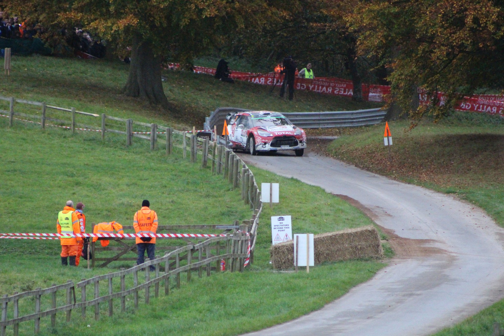 Rally de Gales 2016 - Página 3 Cv9qWNrXYAASwdx