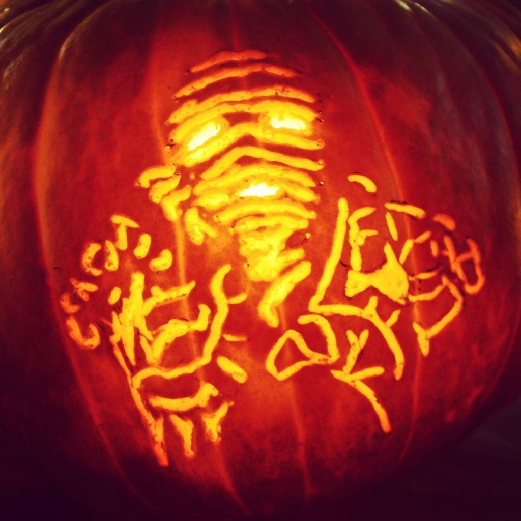 catylator's tweet photo. Pumpkins and Power tools! What else can you do in a makerspace?
#MadeAtCatylator #aCreati… https://t.co/pYJf2rC58I https://t.co/tZHIPzA9bo